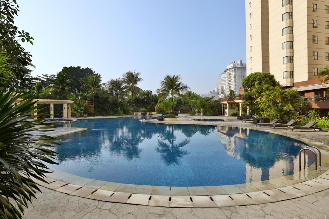 Classic And Strategic 3Br Apartment Sudirman Tower Condominium By Travelio 雅加达 外观 照片